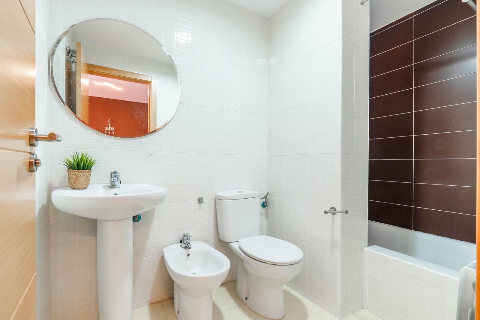 2 quarto Apartamento para venda em La Zubia com garagem - 179 990 € (Ref: 9788382)