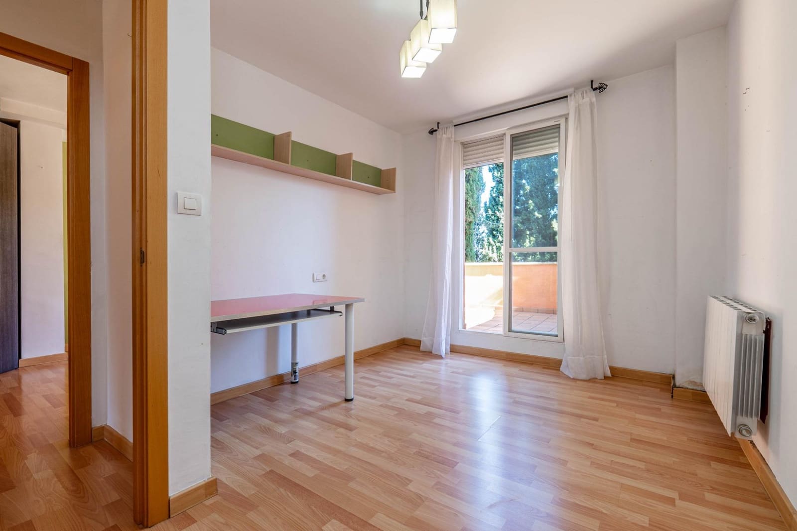 2 quarto Apartamento para venda em La Zubia com garagem - 179 990 € (Ref: 9788382)