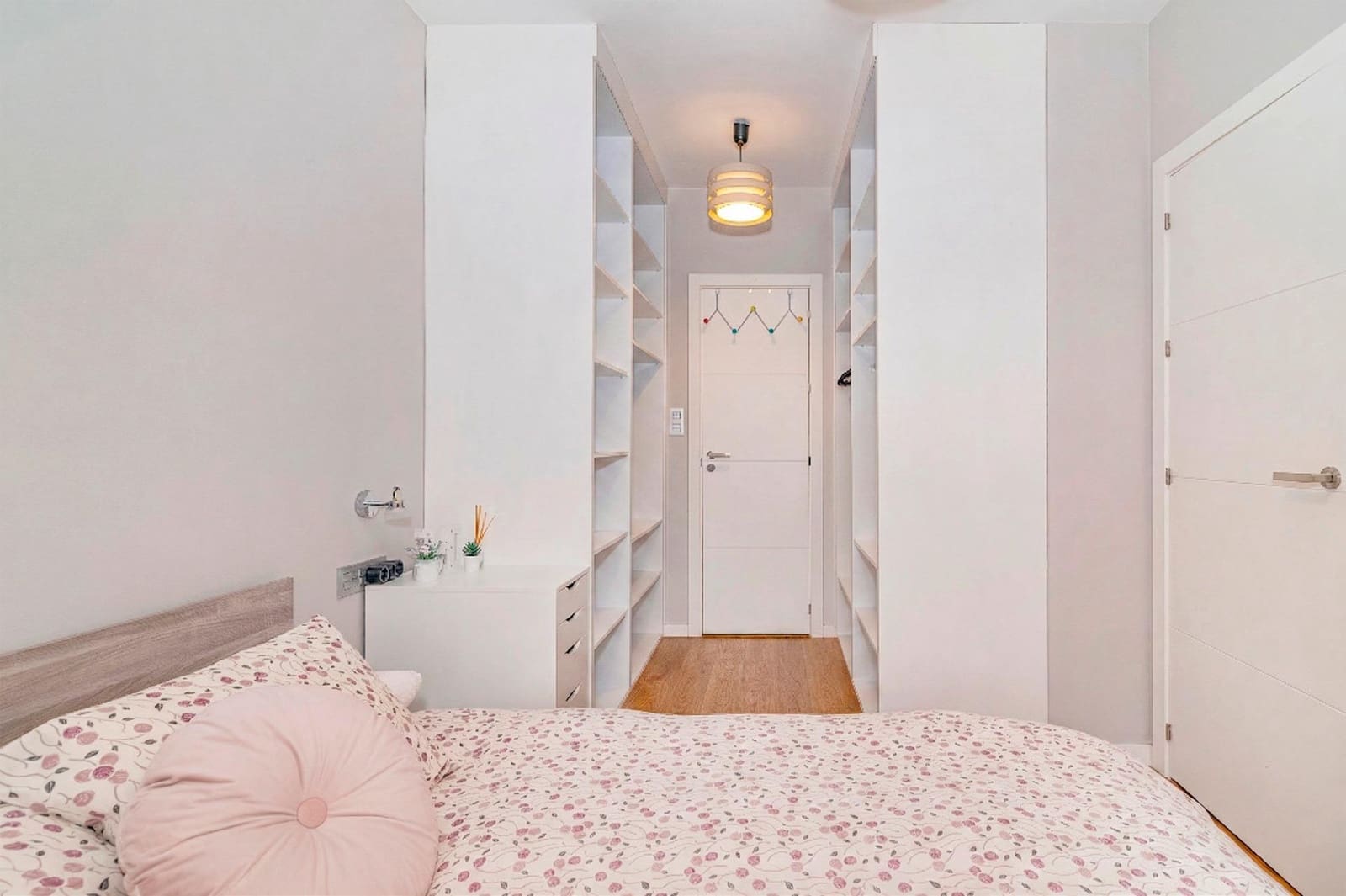 1 Zimmer Wohnung zu verkaufen in Granada Stadt mit Pool Garage - 265.000 € (Ref: 9788383)