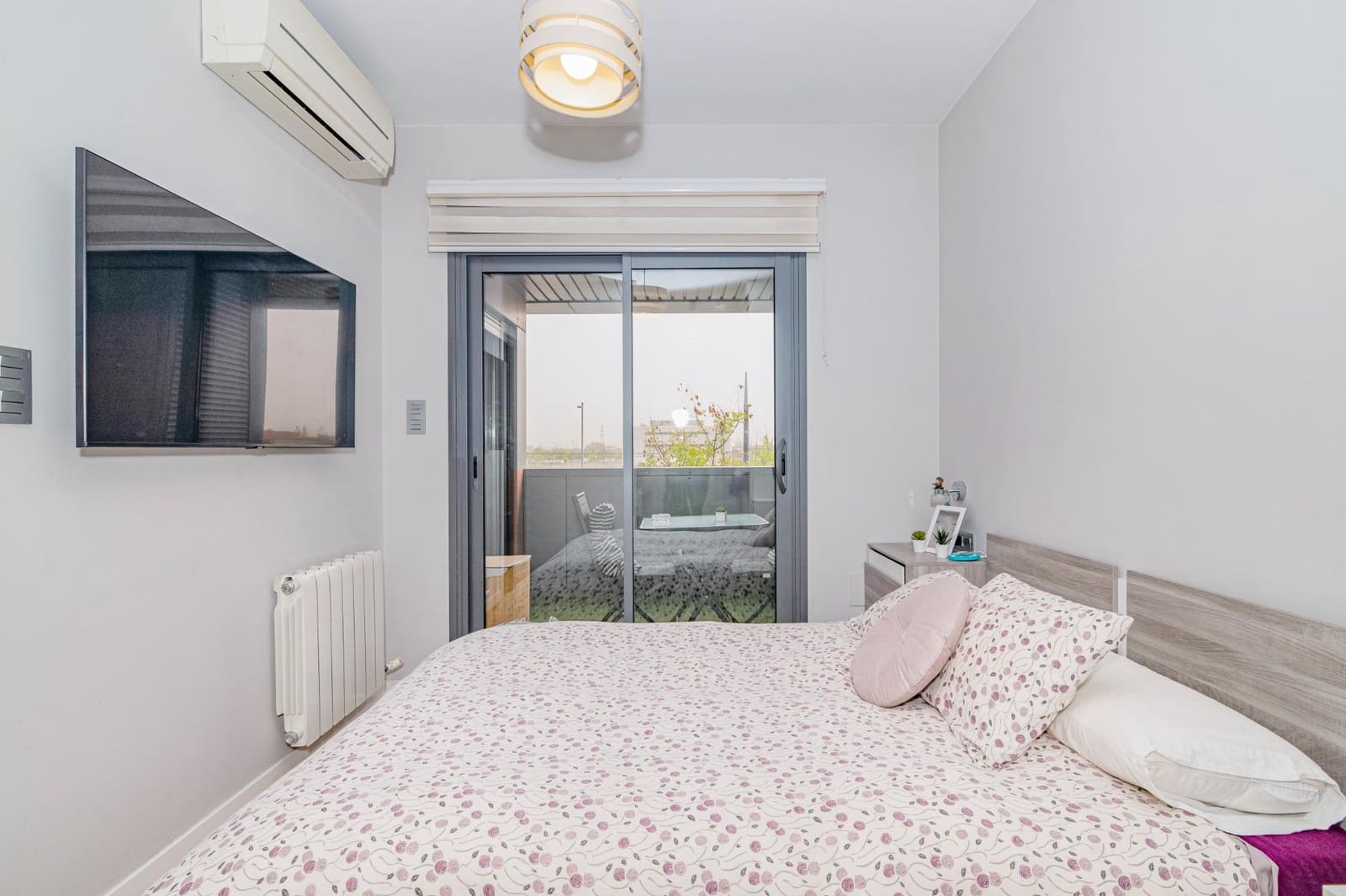 1 Zimmer Wohnung zu verkaufen in Granada Stadt mit Pool Garage - 265.000 € (Ref: 9788383)