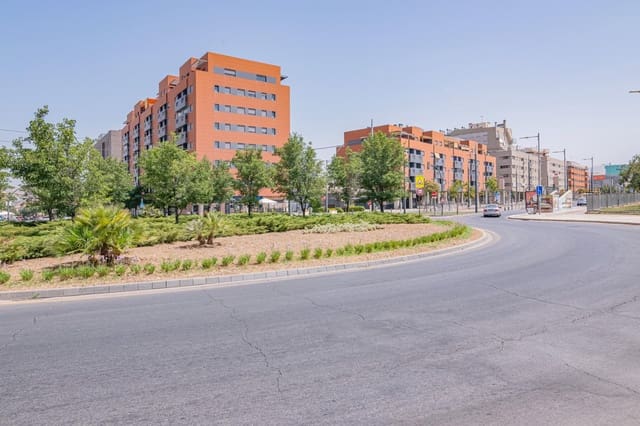 1 Zimmer Wohnung zu verkaufen in Campus de la Salud, Granada Stadt mit Pool Garage - 265.000 € (Ref: 9788383)