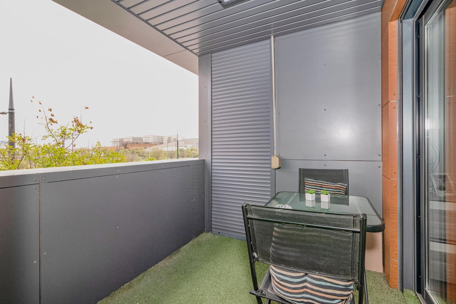 1 Zimmer Wohnung zu verkaufen in Granada Stadt mit Pool Garage - 265.000 € (Ref: 9788383)