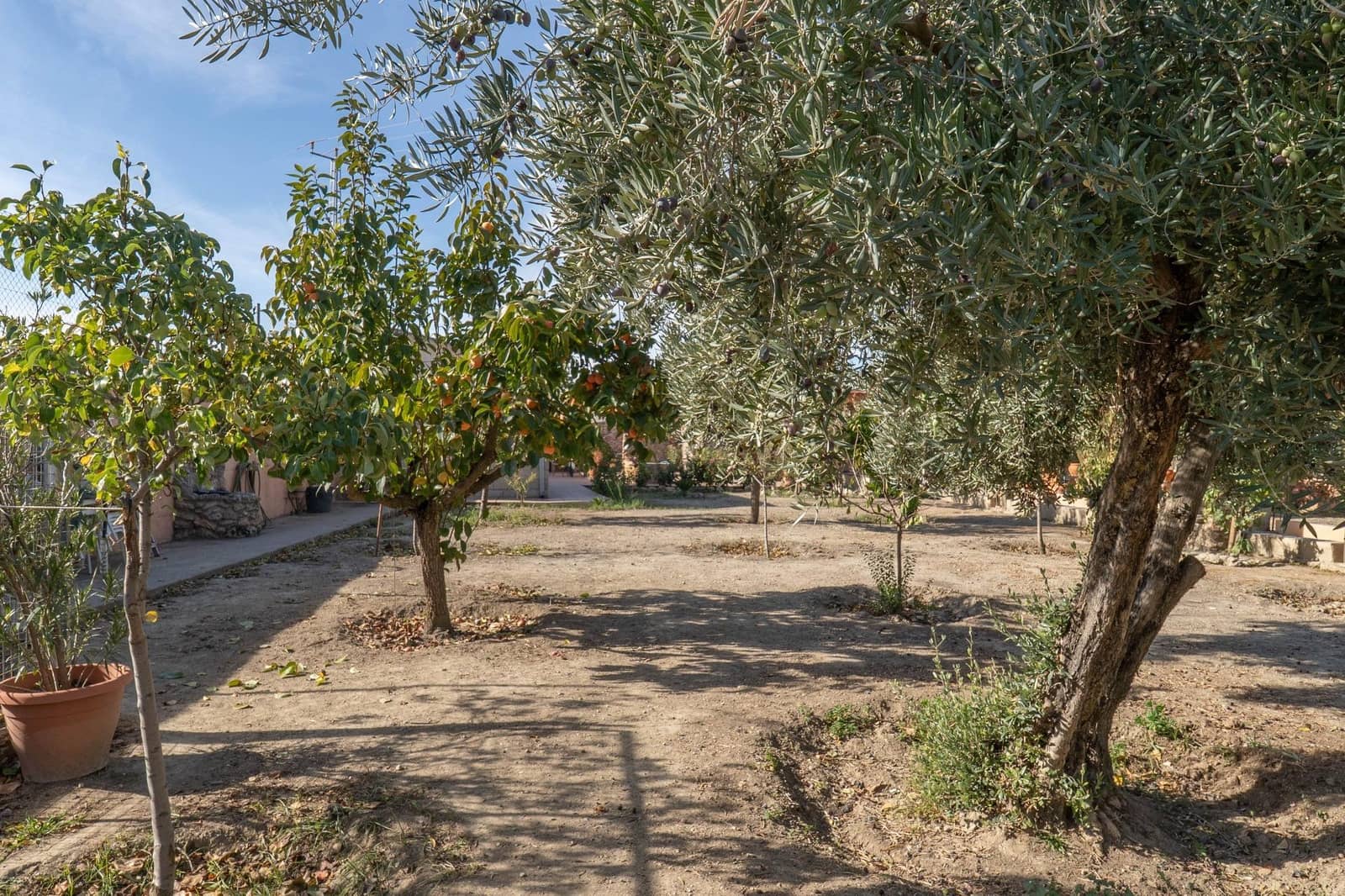 2 soveværelse Villa til salg i Granada by med swimmingpool garage - € 269.900 (Ref: 9791024)