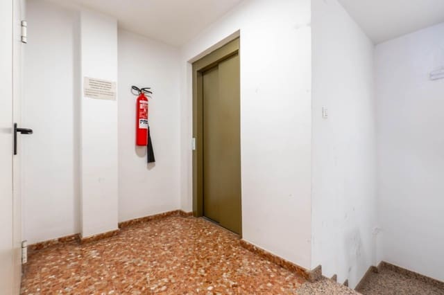 1 slaapkamer Appartement te koop in Las Gabias - € 102.000 (Ref: 9794582)