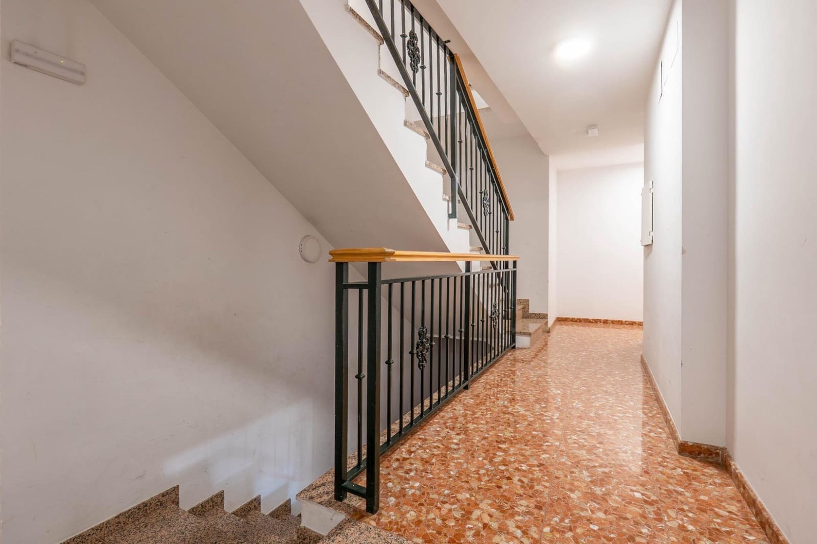 1 slaapkamer Appartement te koop in Las Gabias - € 102.000 (Ref: 9794582)