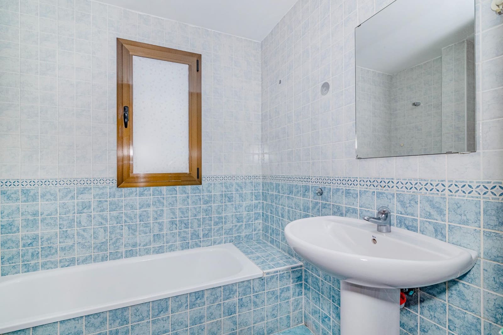 2 sypialnia Mieszkanie na sprzedaż w La Zubia - 130 000 € (Ref: 9794583)