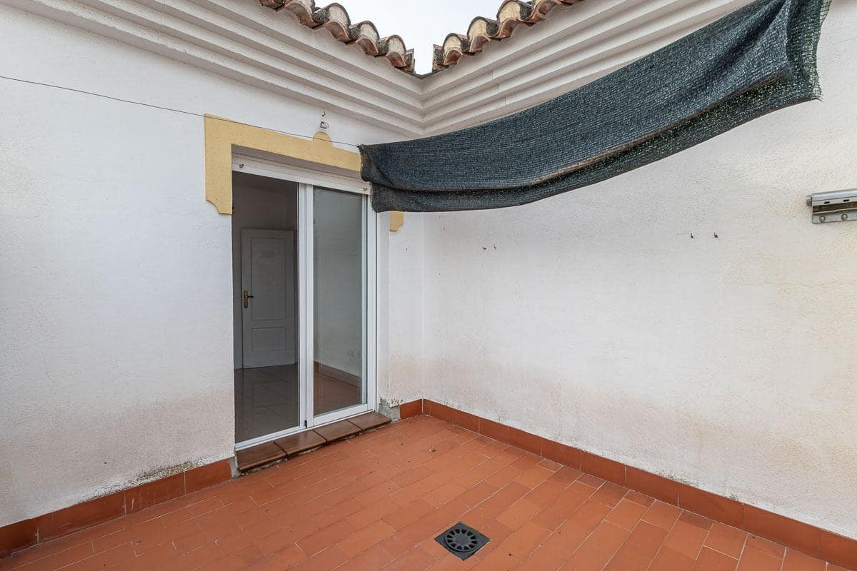 4 Zimmer Reihenhaus zu verkaufen in La Zubia mit Garage - 204.900 € (Ref: 9799229)