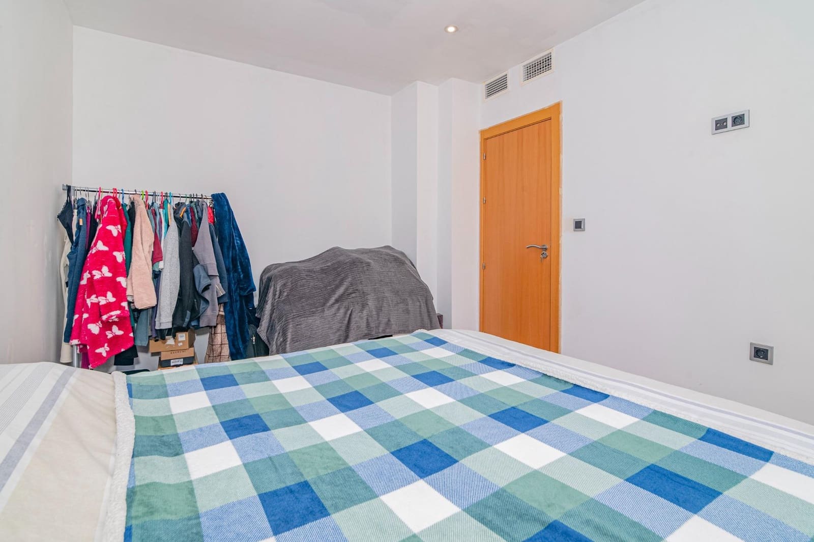 4 Zimmer Penthouse zu verkaufen in Granada Stadt - 208.000 € (Ref: 9799232)