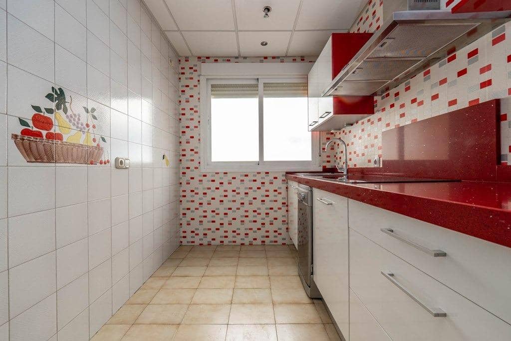 Piso de 1 habitación en Granada ciudad en venta con garaje - 305.000 € (Ref: 9799235)