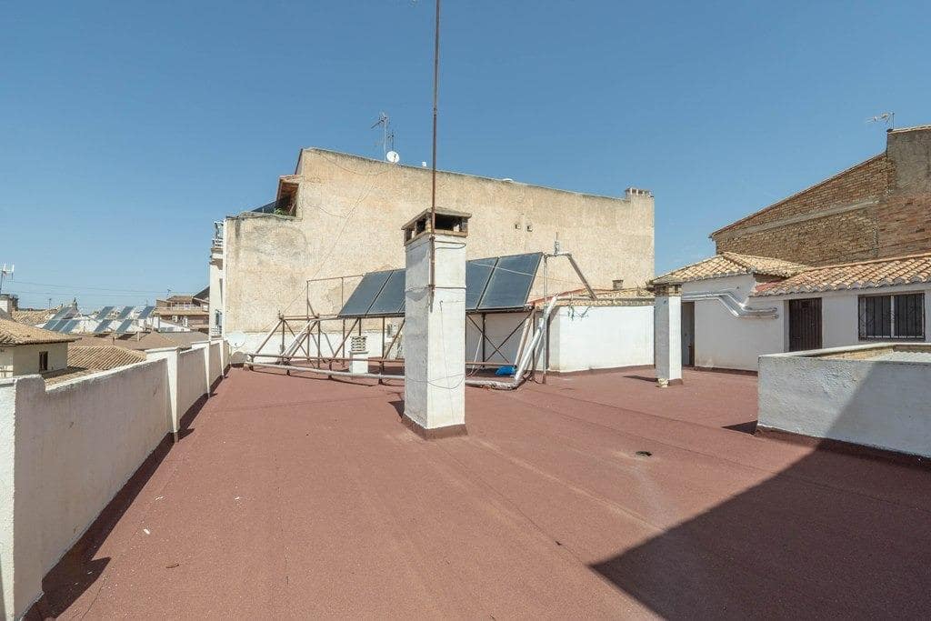 Piso de 1 habitación en Granada ciudad en venta con garaje - 305.000 € (Ref: 9799235)