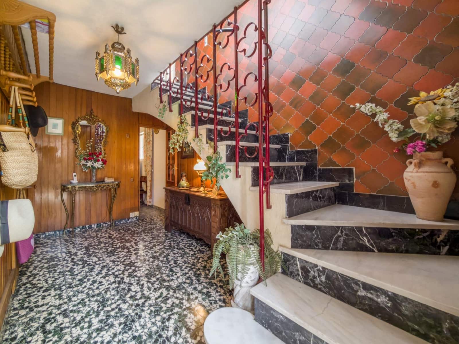 6 camera da letto Villetta Bifamiliare in vendita in Granada citta con garage - 595.000 € (Rif: 9799236)