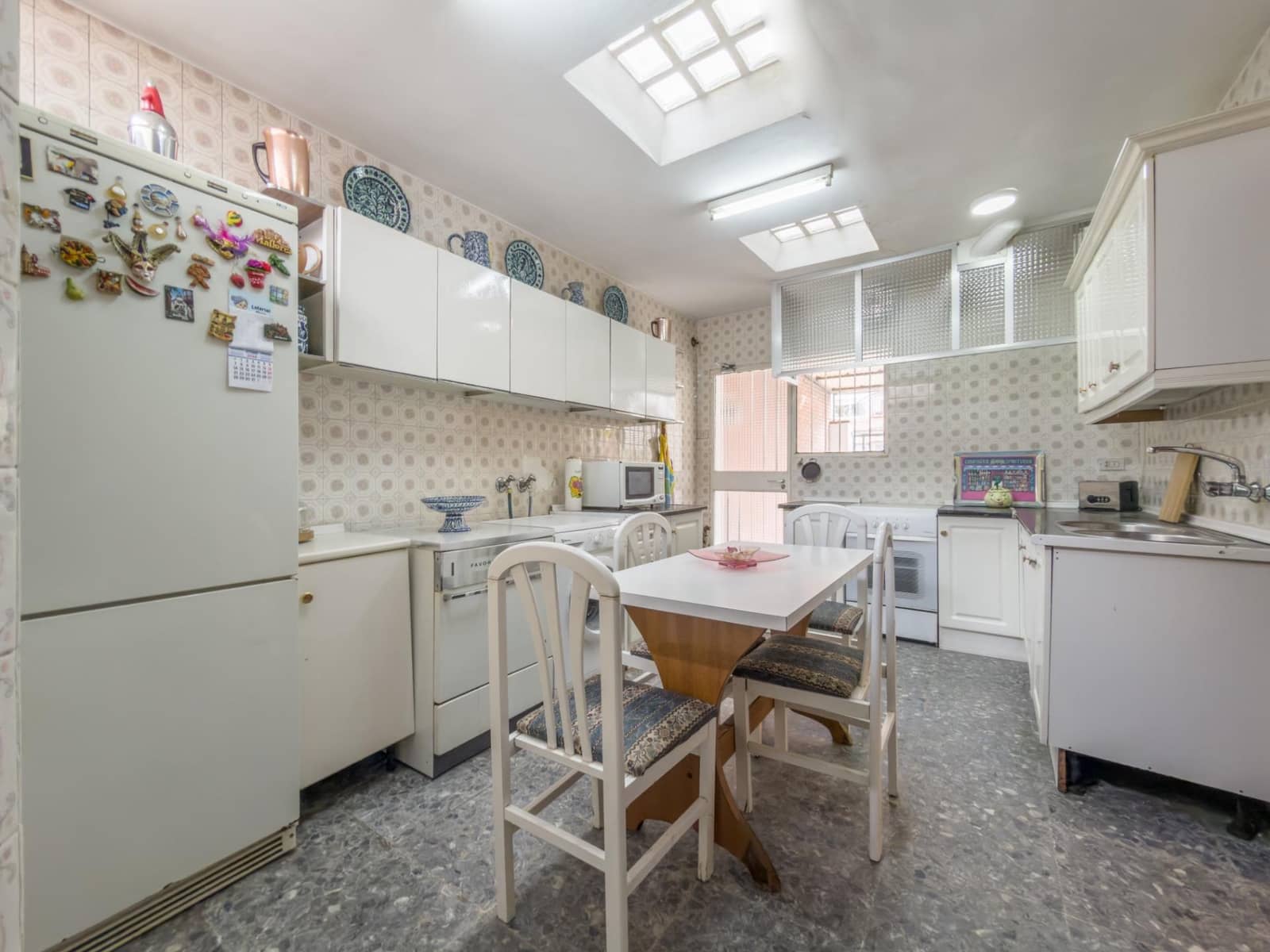 6 camera da letto Villetta Bifamiliare in vendita in Granada citta con garage - 595.000 € (Rif: 9799236)