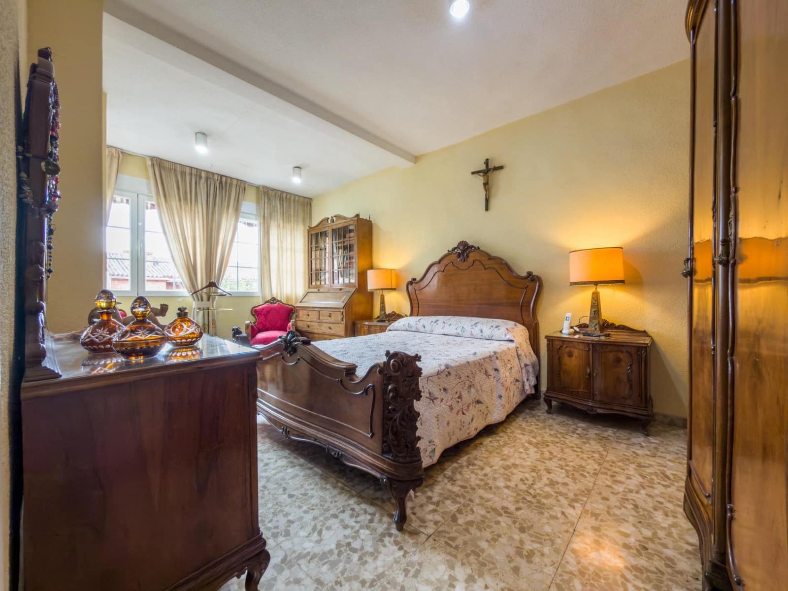 6 camera da letto Villetta Bifamiliare in vendita in Granada citta con garage - 595.000 € (Rif: 9799236)