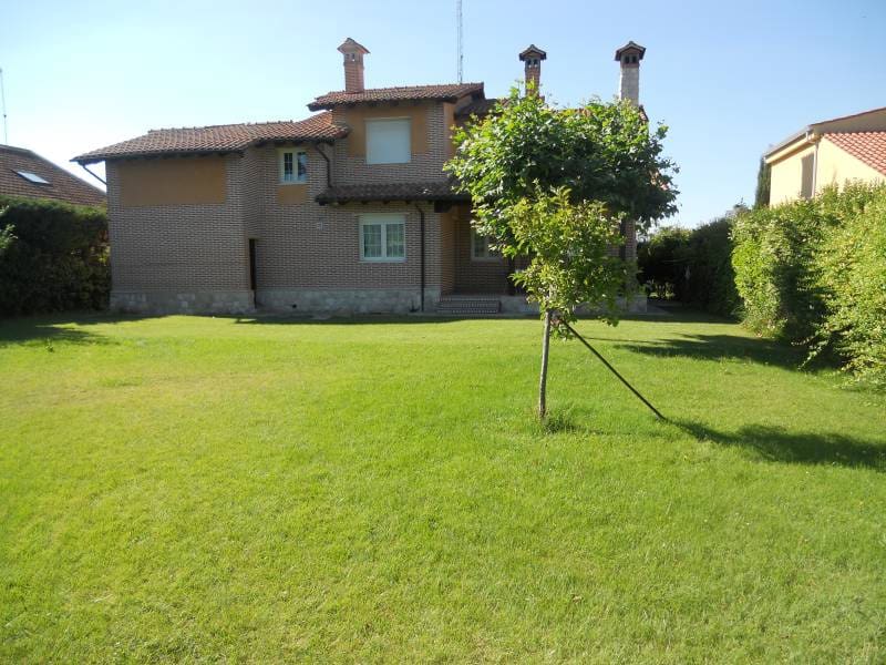 6 sovrum Finca/Hus på landet till salu i Tudela de Duero med pool garage - 295 000 € (Ref: 4717869)