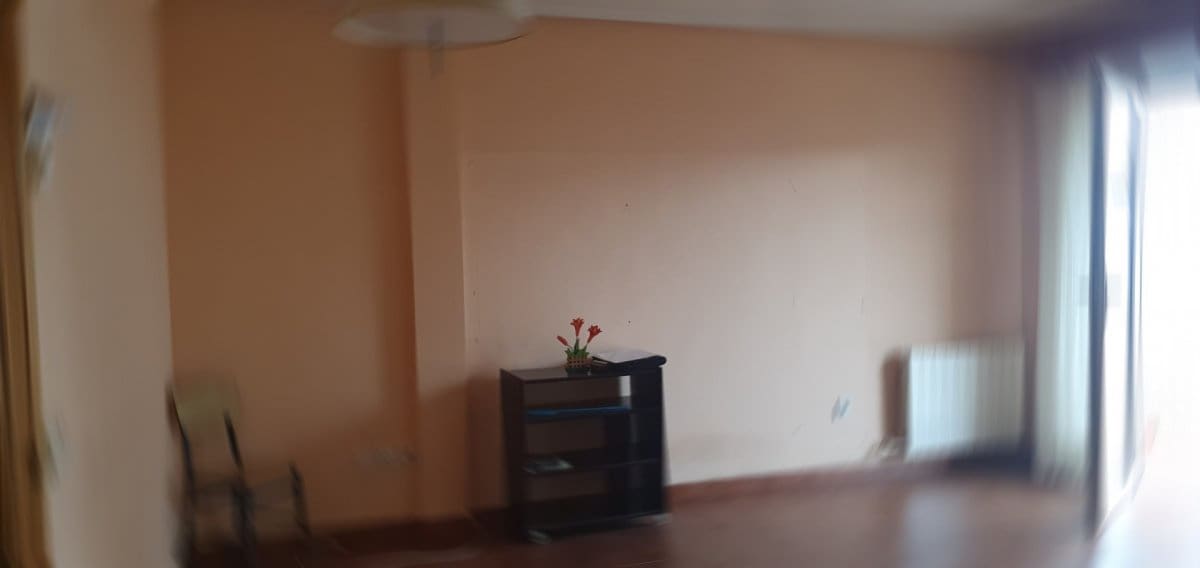 4 Zimmer Reihenhaus zu verkaufen in Santovenia de Pisuerga mit Garage - 199.000 € (Ref: 5365345)