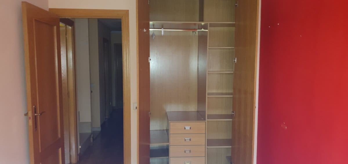 4 Zimmer Reihenhaus zu verkaufen in Santovenia de Pisuerga mit Garage - 199.000 € (Ref: 5365345)