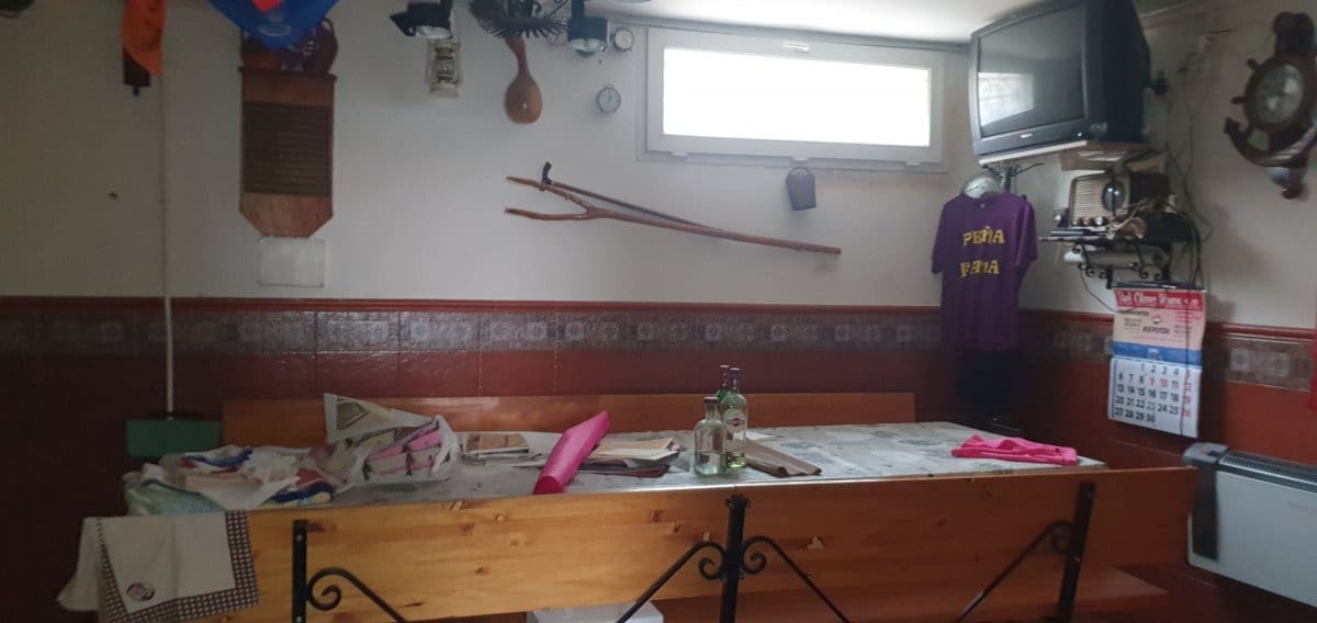 4 Zimmer Reihenhaus zu verkaufen in Santovenia de Pisuerga mit Garage - 199.000 € (Ref: 5365345)
