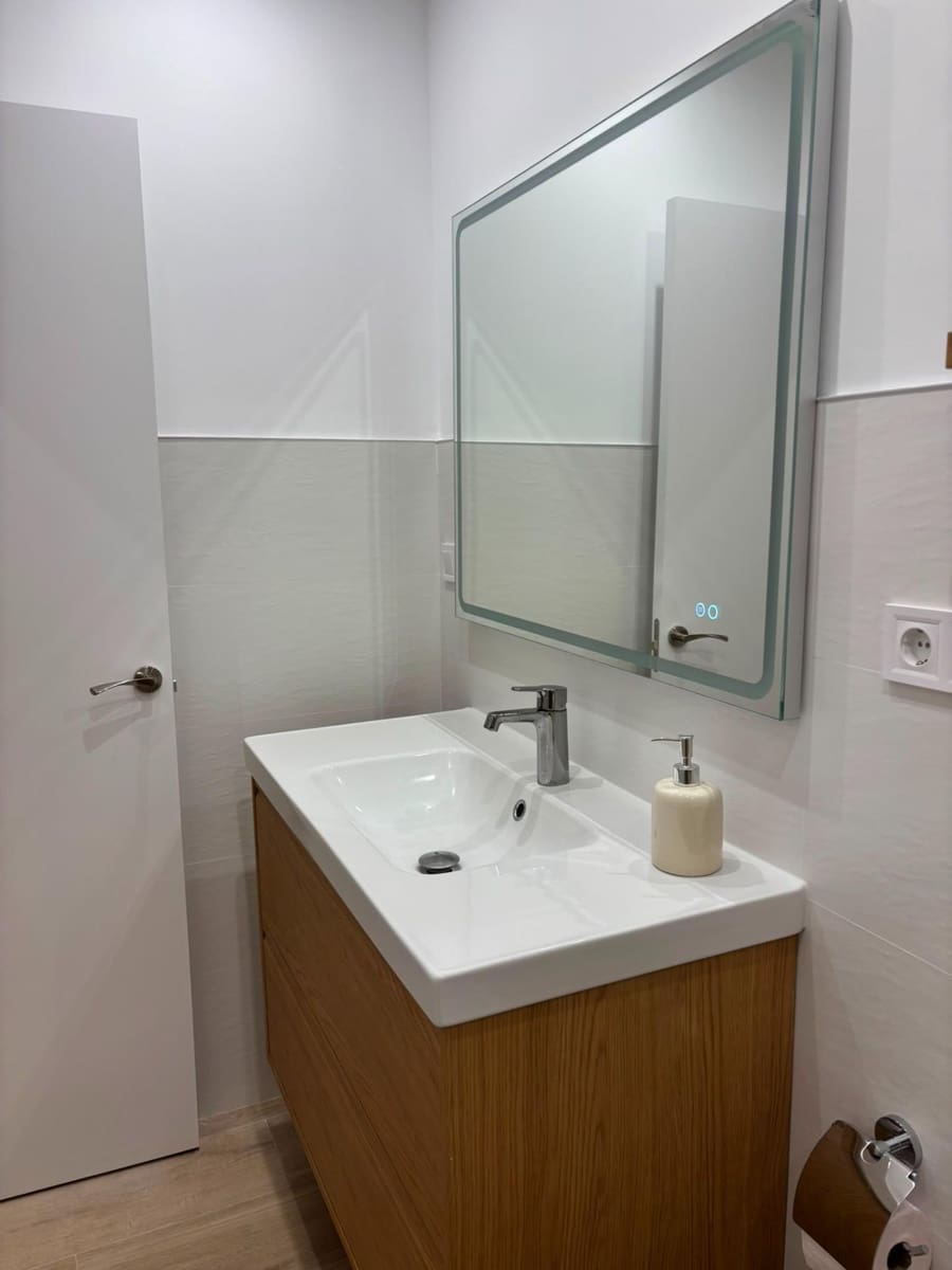 1 quarto Apartamento para arrendamento para férias em Malaga cidade - 2 381 € (Ref: 10003906)
