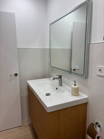 1 quarto Apartamento para arrendamento para férias em Huelin, Málaga cidade - 2 381 € (Ref: 10003906)