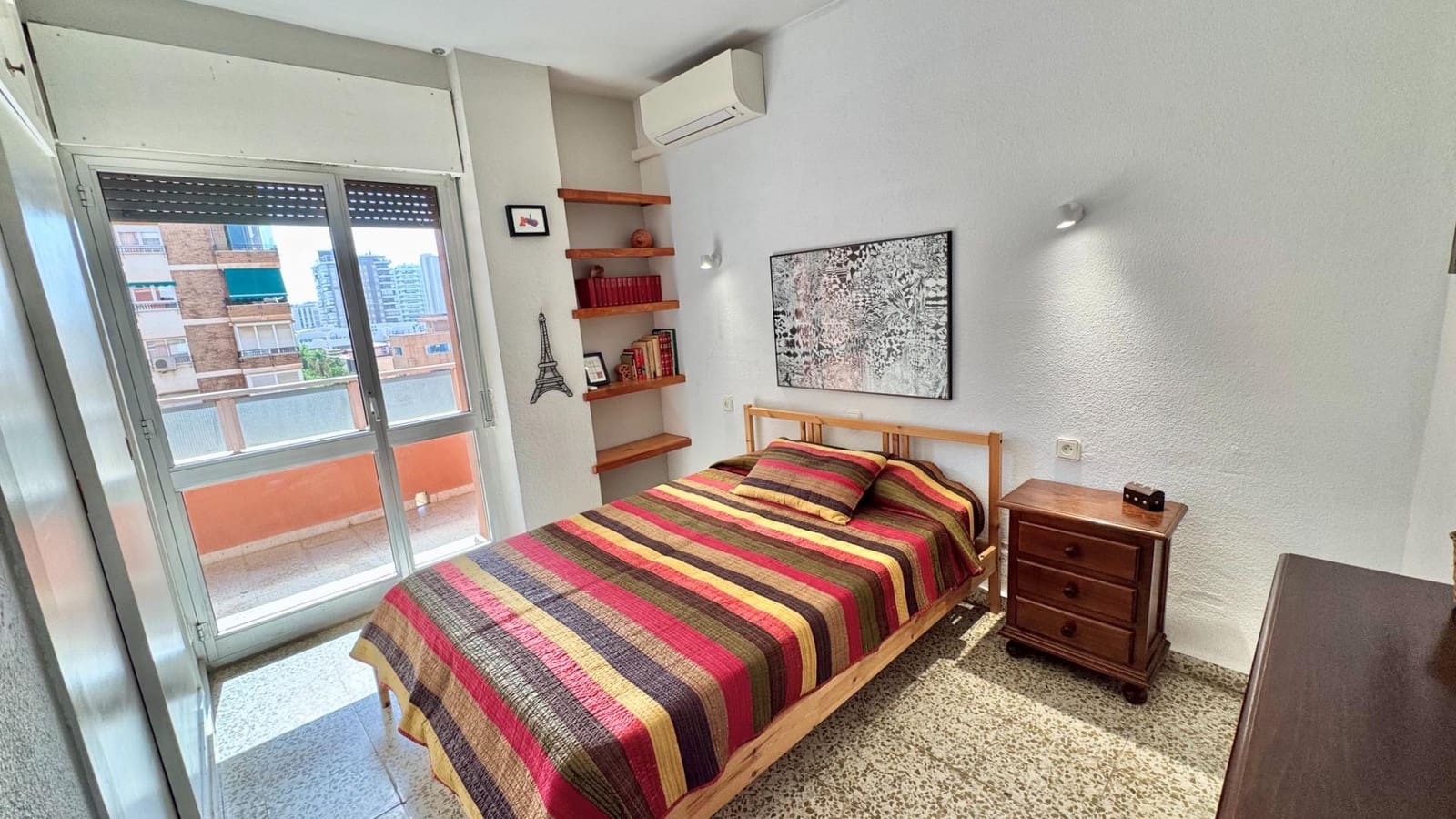 4 slaapkamer Flat te koop in Malaga stad met garage - € 660.000 (Ref: 10013111)