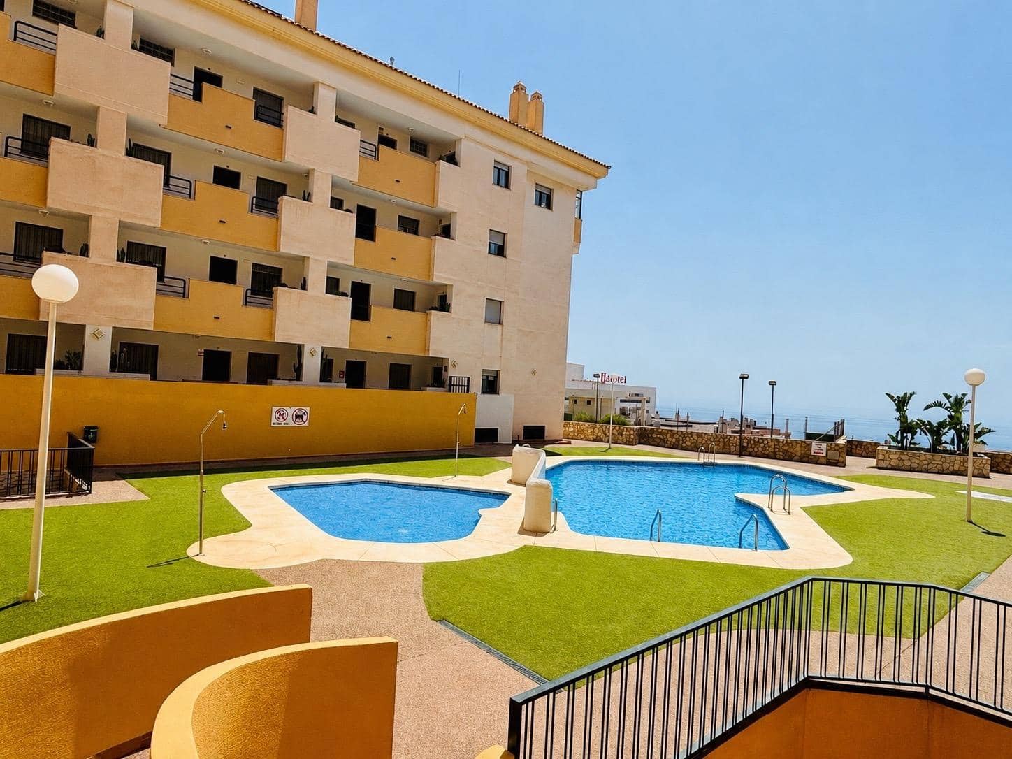 4 slaapkamer Penthouse te koop in Torrequebrada met zwembad garage - € 599.000 (Ref: 10017652)
