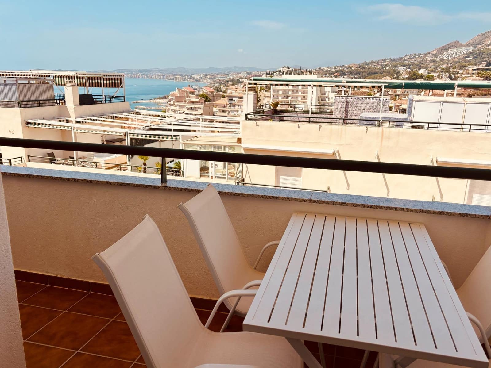4 slaapkamer Penthouse te koop in Torrequebrada met zwembad garage - € 599.000 (Ref: 10017652)
