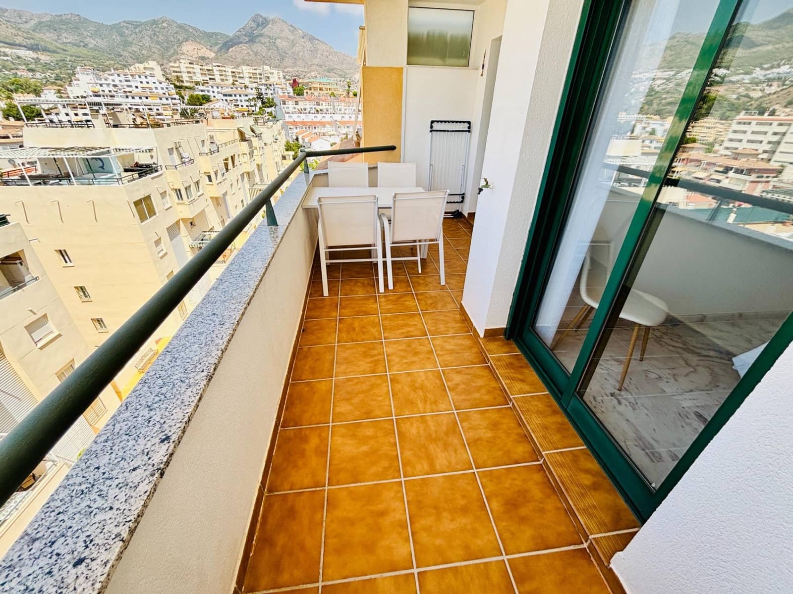 4 slaapkamer Penthouse te koop in Torrequebrada met zwembad garage - € 599.000 (Ref: 10017652)