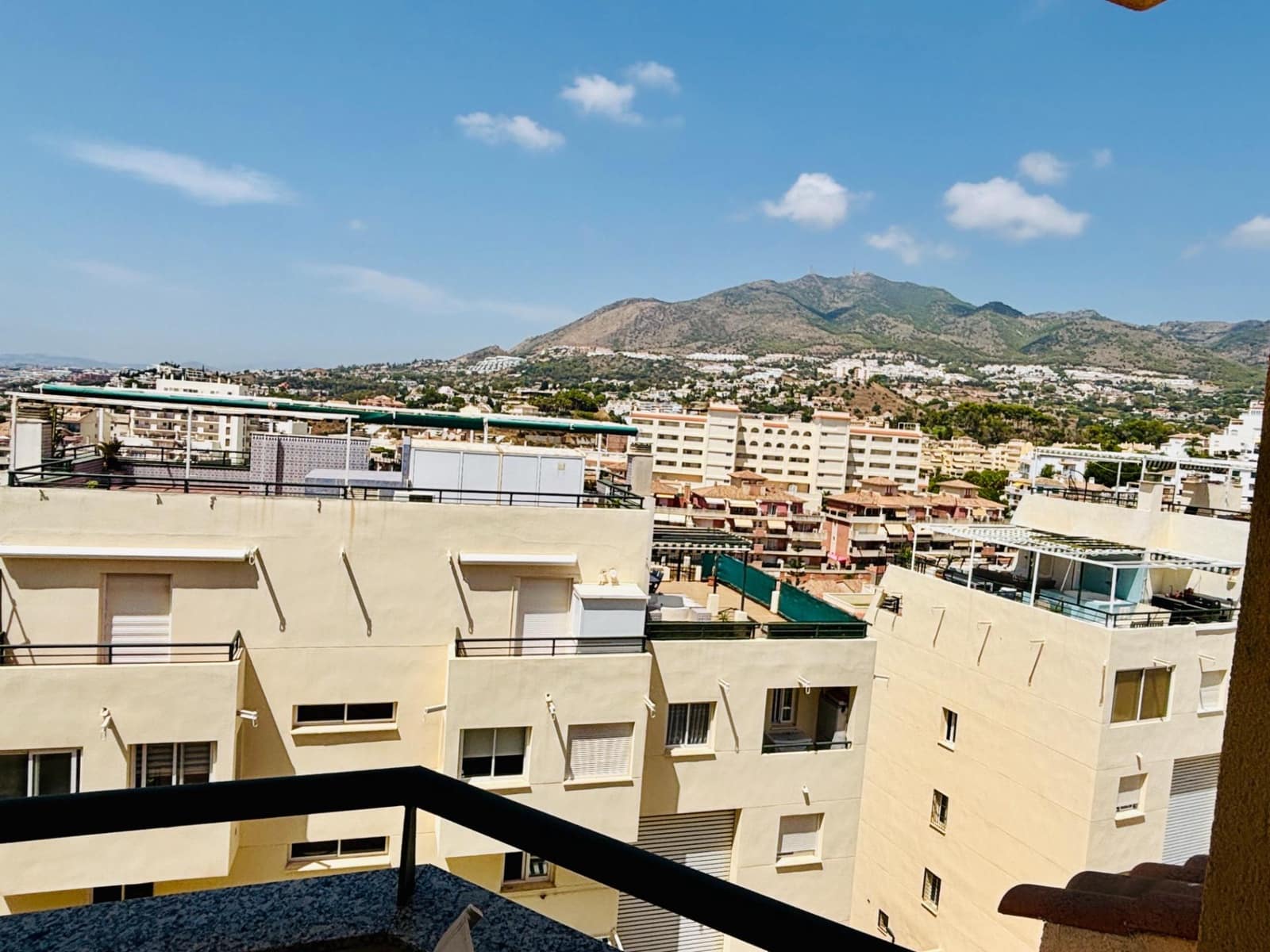 4 slaapkamer Penthouse te koop in Torrequebrada met zwembad garage - € 599.000 (Ref: 10017652)