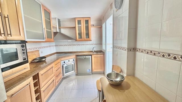 2 Zimmer Penthouse zu verkaufen in Teatinos, Málaga Stadt mit Pool Garage - 545.000 € (Ref: 10021095)