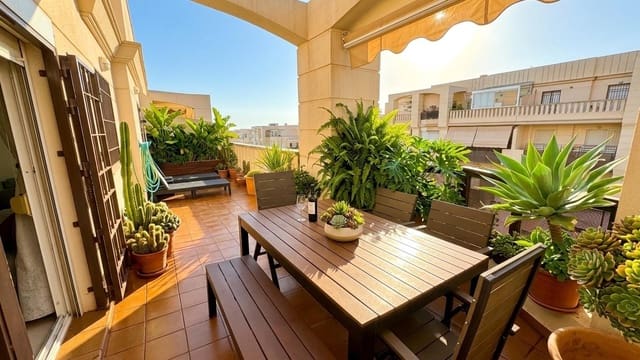 2 Zimmer Penthouse zu verkaufen in Teatinos, Málaga Stadt mit Pool Garage - 545.000 € (Ref: 10021095)