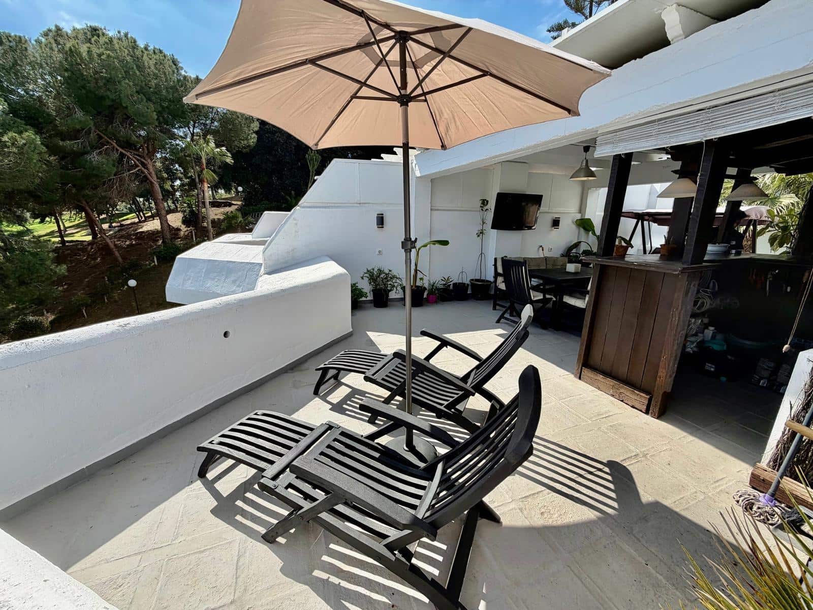 3 Zimmer Reihenhaus zu verkaufen in Torrequebrada mit Pool Garage - 599.000 € (Ref: 10025907)