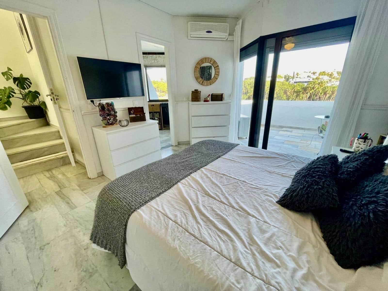 3 Zimmer Reihenhaus zu verkaufen in Torrequebrada mit Pool Garage - 599.000 € (Ref: 10025907)