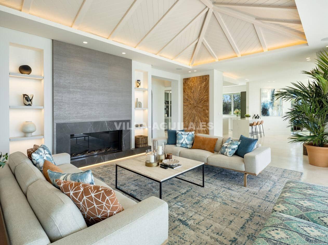 7 soverom Villa til salgs i La Quinta med svømmebasseng garasje - € 10 800 000 (Ref: 10030702)