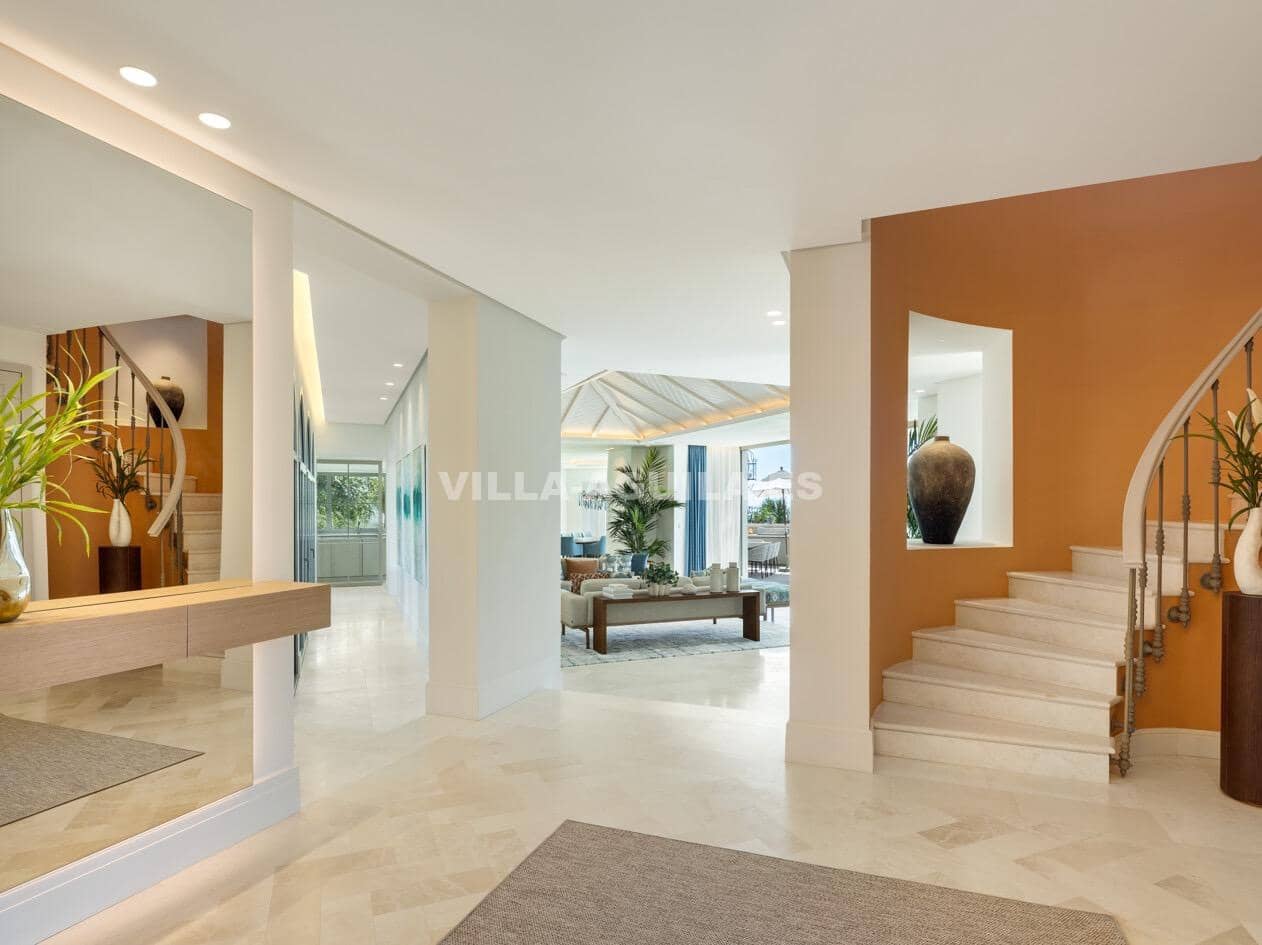 7 soverom Villa til salgs i La Quinta med svømmebasseng garasje - € 10 800 000 (Ref: 10030702)