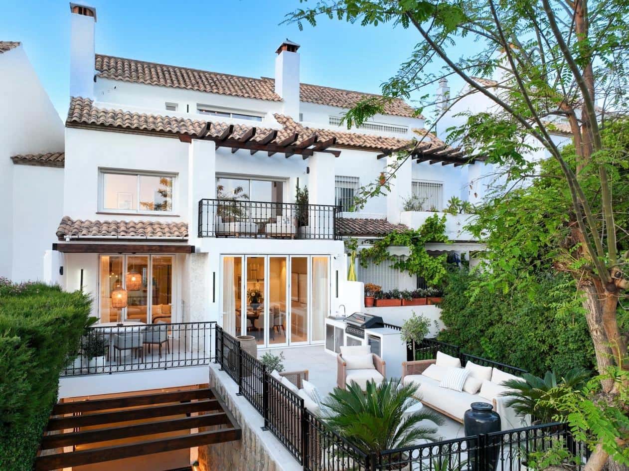5 sovrum Villa till salu i Marbella med pool garage - 2 345 000 € (Ref: 10033675)