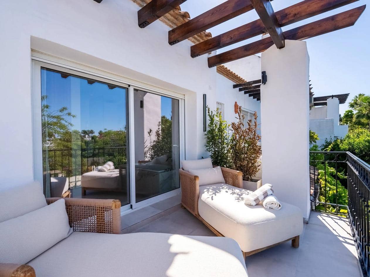 5 sovrum Villa till salu i Marbella med pool garage - 2 345 000 € (Ref: 10033675)