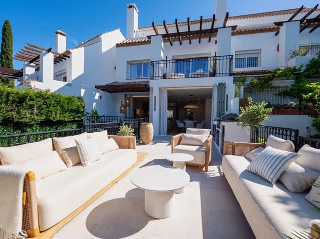 5 sovrum Villa till salu i Marbella med pool garage - 2 345 000 € (Ref: 10033675)
