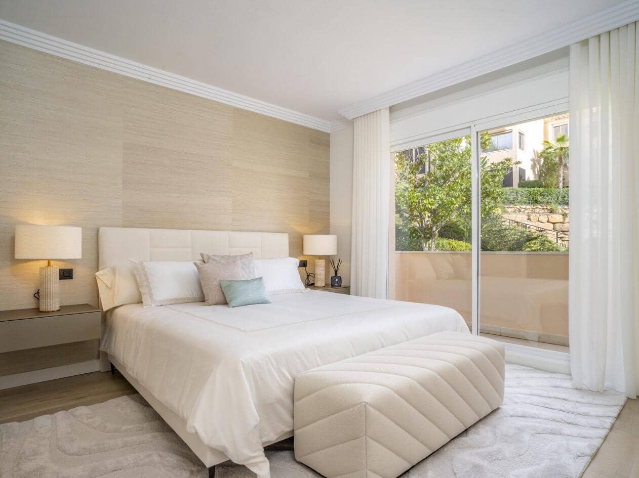 4 soveværelse Lejlighed til salg i Marbella med swimmingpool garage - € 2.495.000 (Ref: 10033681)
