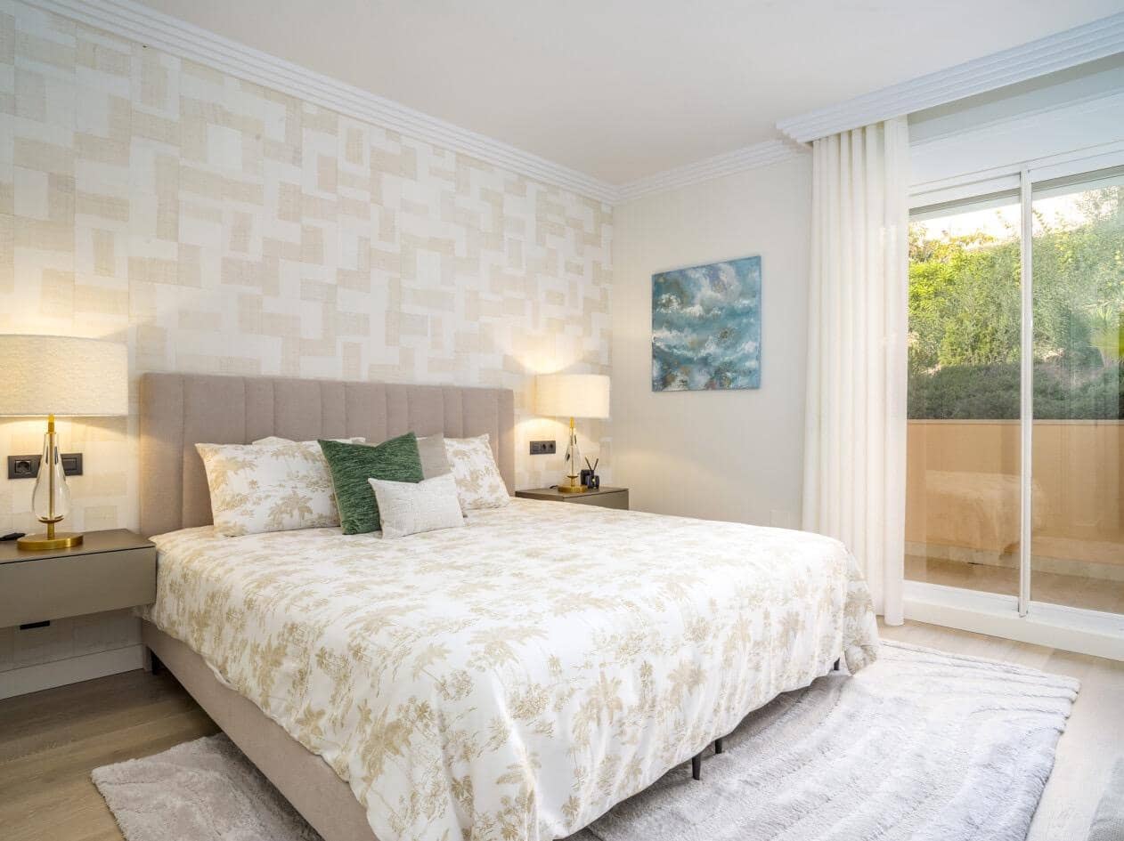 4 soveværelse Lejlighed til salg i Marbella med swimmingpool garage - € 2.495.000 (Ref: 10033681)