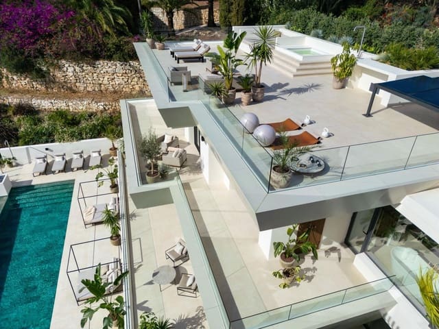 Chalet de 5 habitaciones en Elviria, Marbella en venta con piscina garaje - 4.750.000 € (Ref: 10033682)
