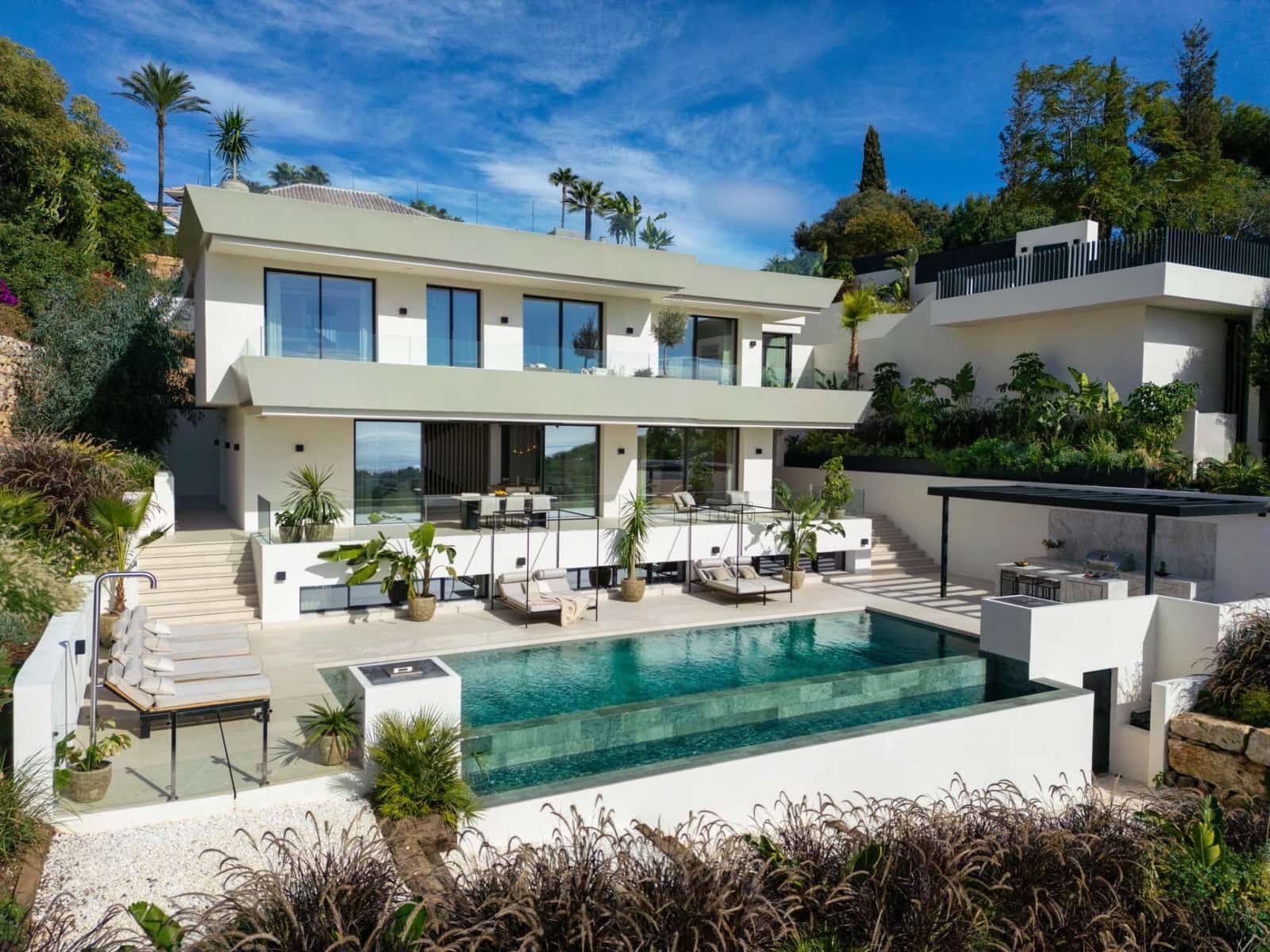 Chalet de 5 habitaciones en Elviria en venta con piscina garaje - 4.750.000 € (Ref: 10033682)