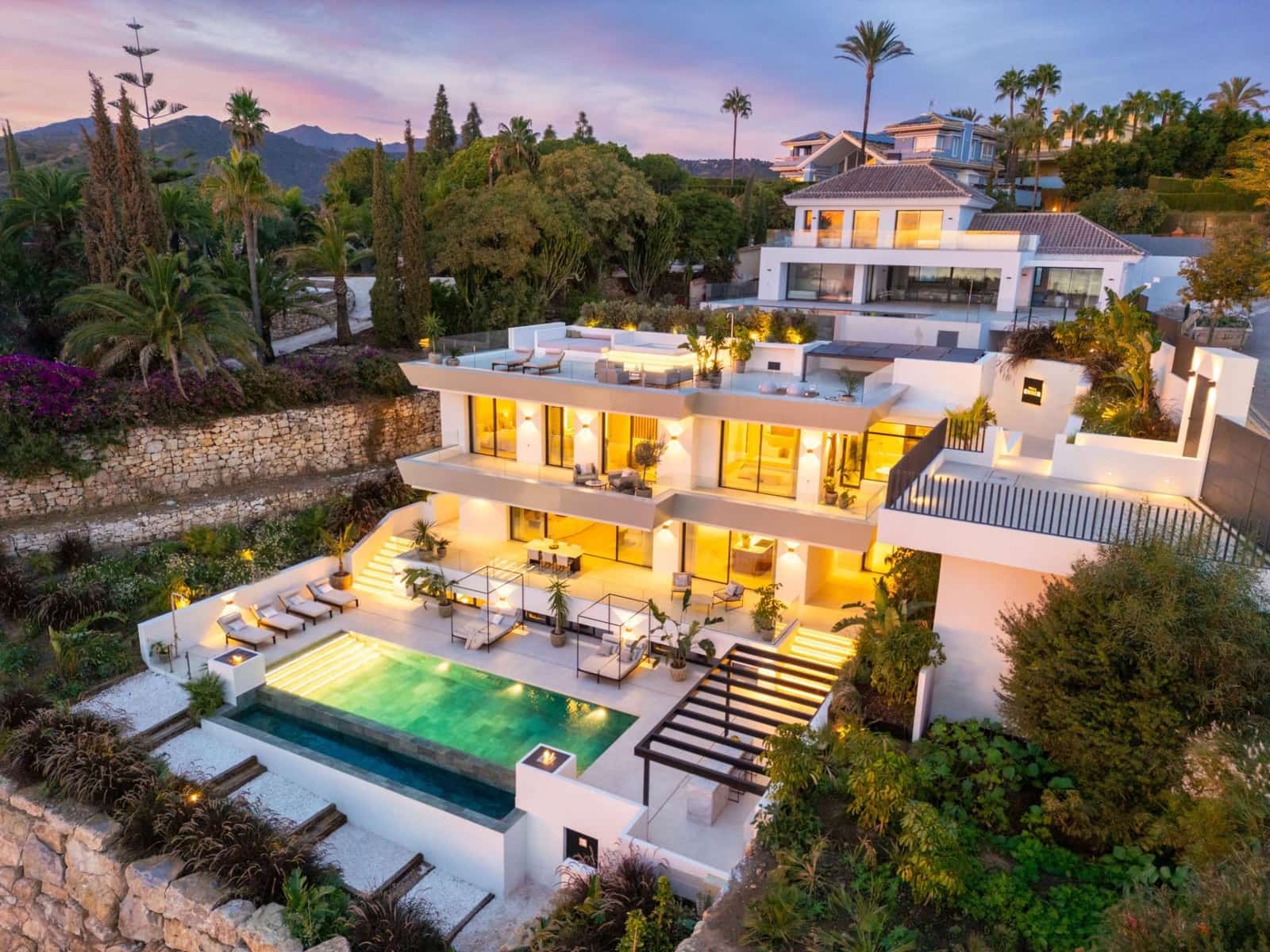Chalet de 5 habitaciones en Elviria en venta con piscina garaje - 4.750.000 € (Ref: 10033682)