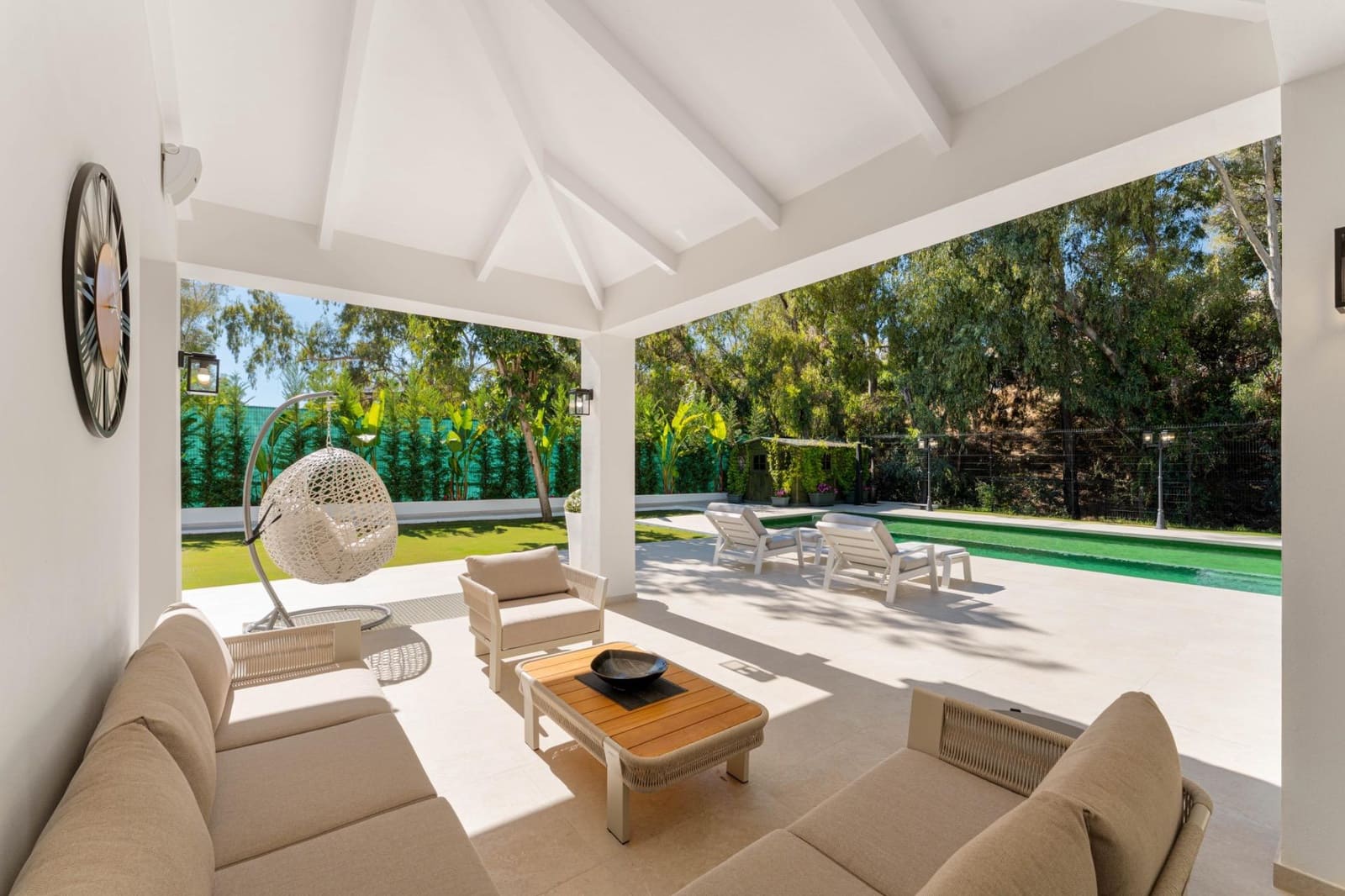 5 camera da letto Villa in vendita in Nueva Andalucia con piscina garage - 4.600.000 € (Rif: 10033683)