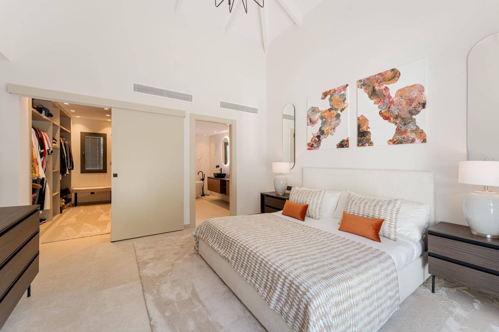 5 camera da letto Villa in vendita in Nueva Andalucia con piscina garage - 4.600.000 € (Rif: 10033683)