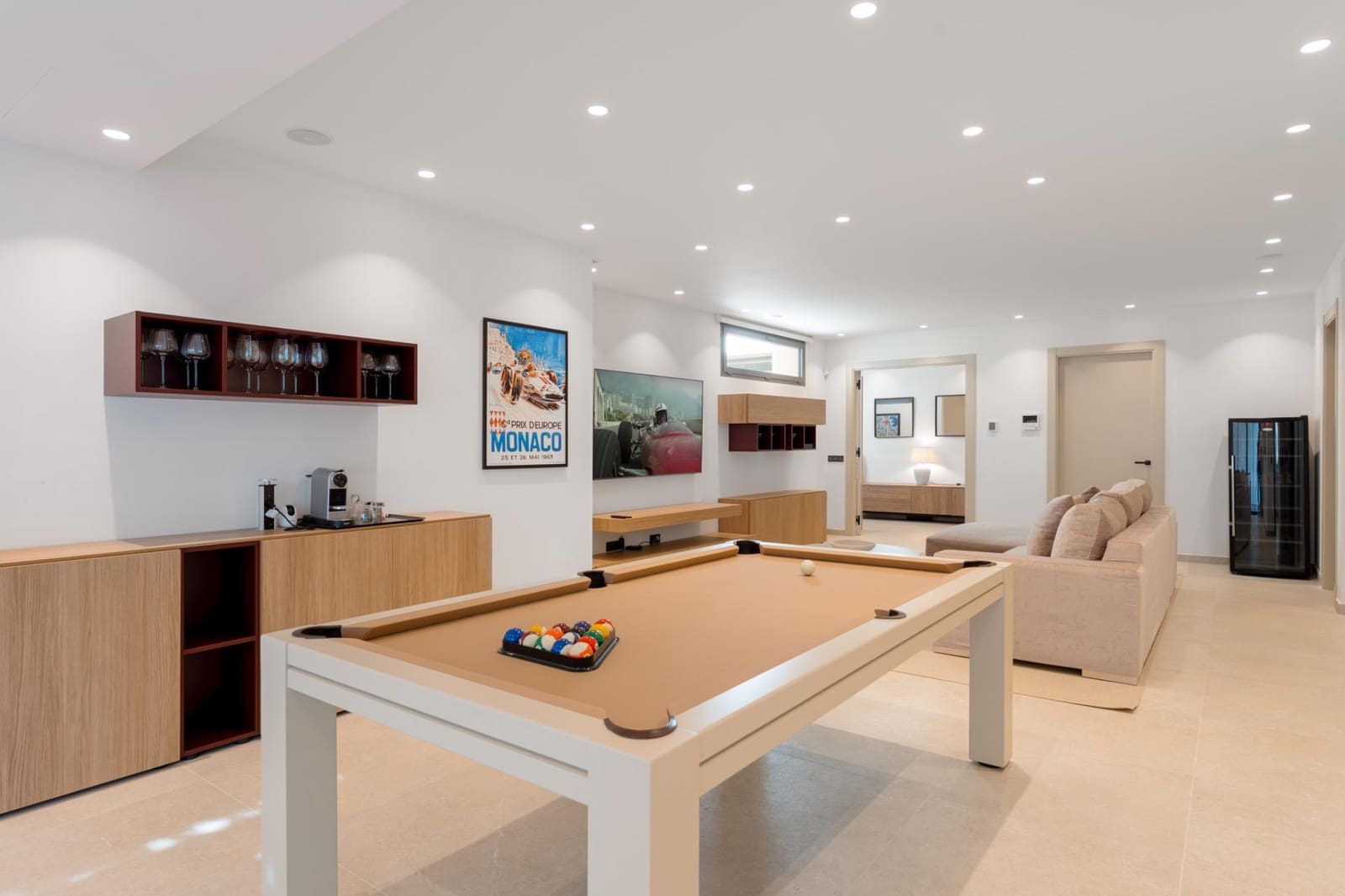 5 camera da letto Villa in vendita in Nueva Andalucia con piscina garage - 4.600.000 € (Rif: 10033683)
