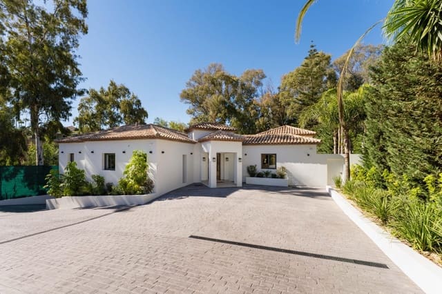 Chalet de 5 habitaciones en Nueva Andalucia, Marbella en venta con piscina garaje - 4.600.000 € (Ref: 10033683)