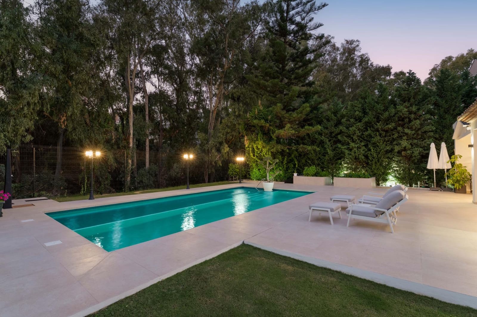 5 camera da letto Villa in vendita in Nueva Andalucia con piscina garage - 4.600.000 € (Rif: 10033683)