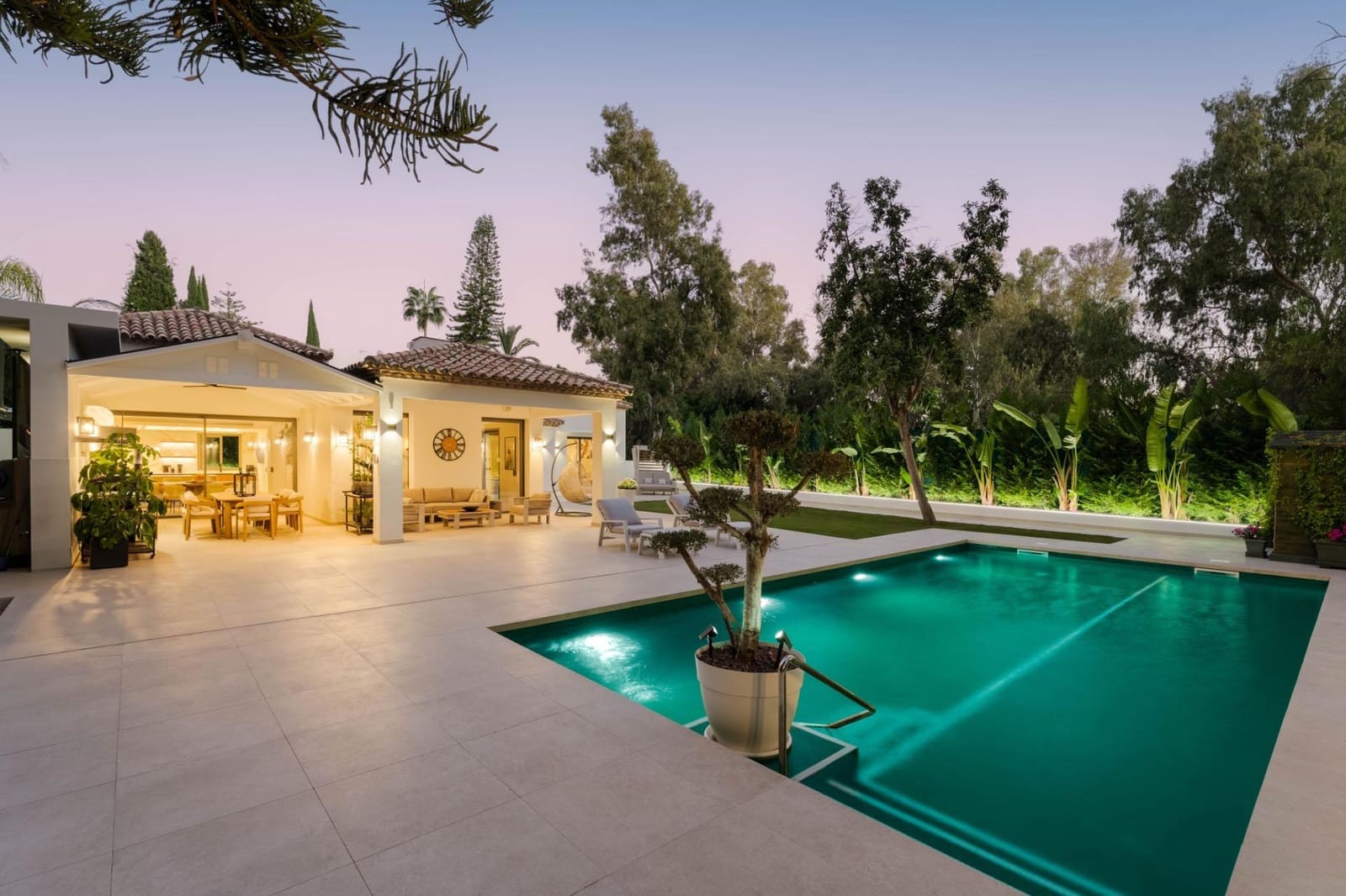 5 camera da letto Villa in vendita in Nueva Andalucia con piscina garage - 4.600.000 € (Rif: 10033683)