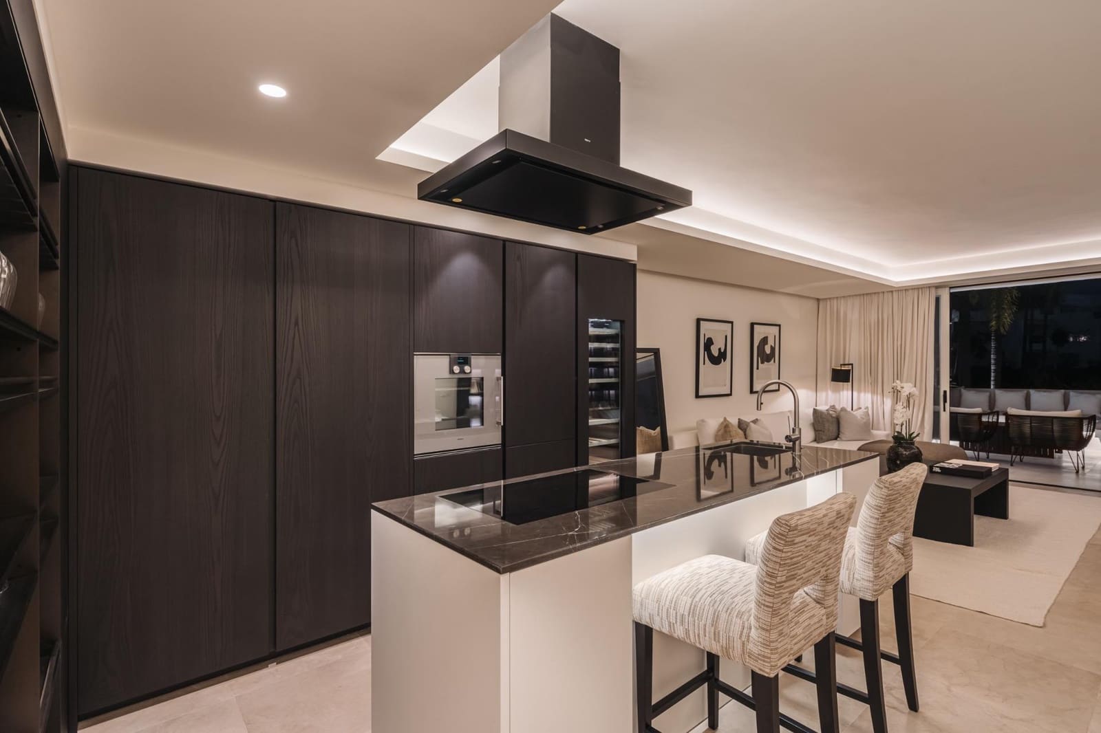 3 bedroom Apartment for sale in Marbella with pool garage - € 4,650,000 (Ref: 10033684)