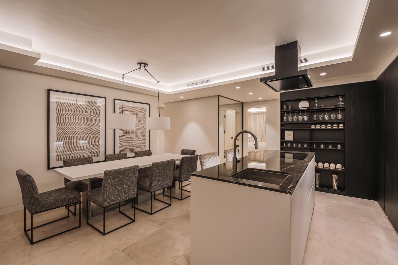 3 bedroom Apartment for sale in Marbella with pool garage - € 4,650,000 (Ref: 10033684)